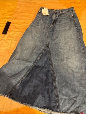 FRAME Midi Skirt A-line NWT Size 25